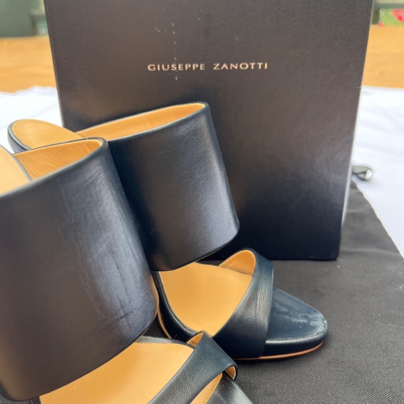 Giuseppe Zanotti Heels - Picture 2 of 7